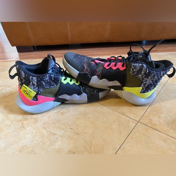 Nike Air Jordan Why Not Zer0.2 Don't Care IDC Men Size 17 A06219-003 - Picture 5 of 8